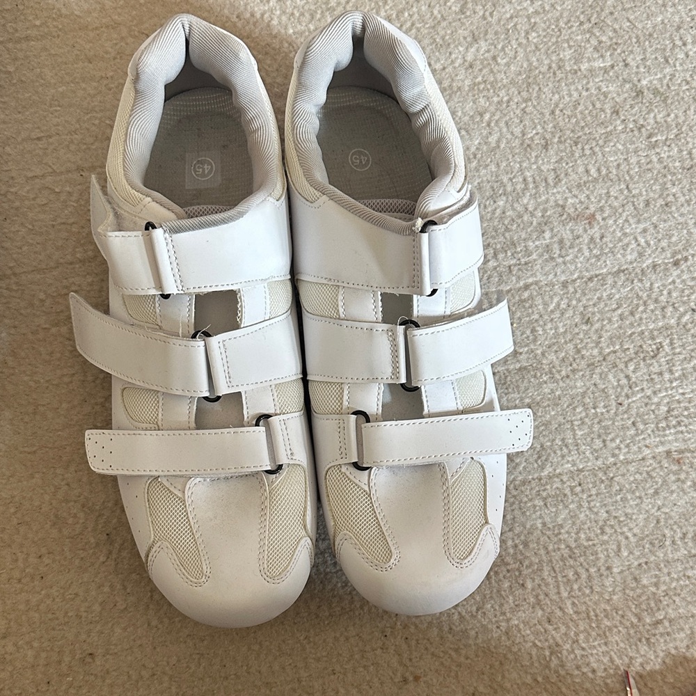 Men's White indoor cycling shoes